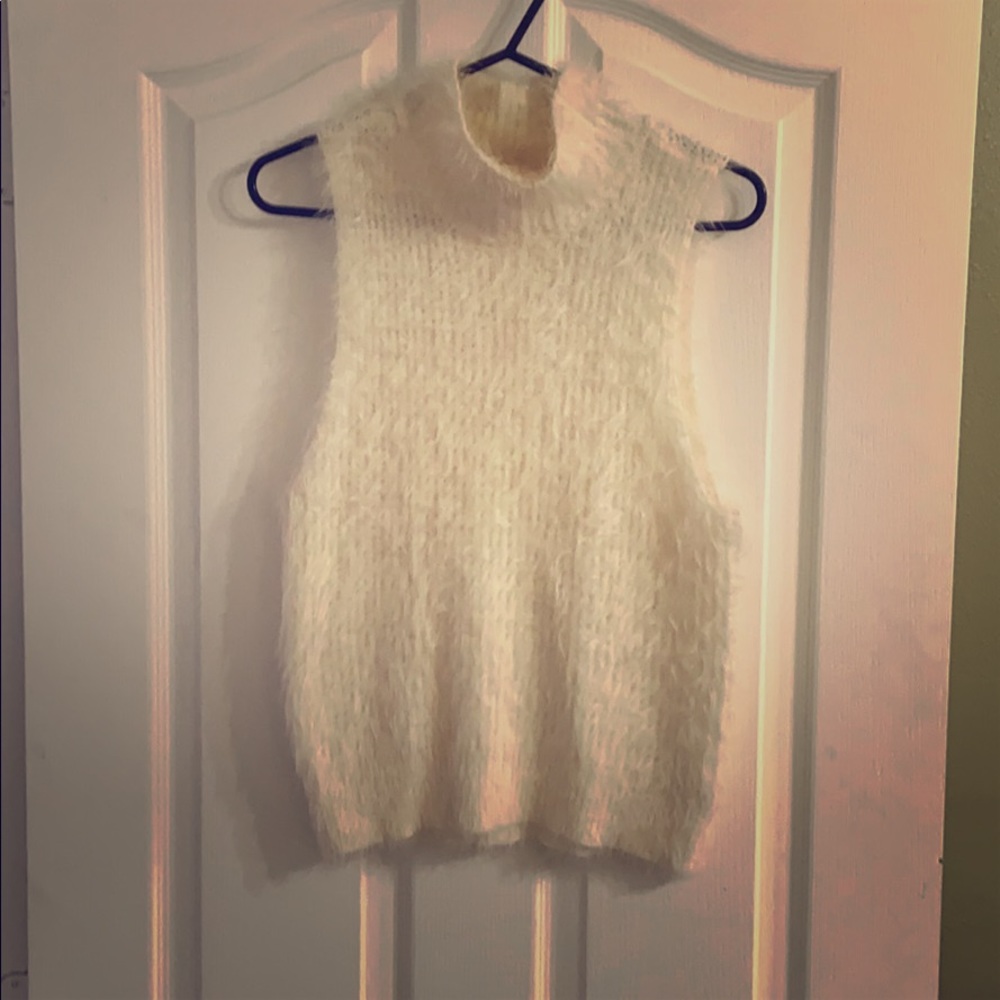 Express Fuzzy neck tank